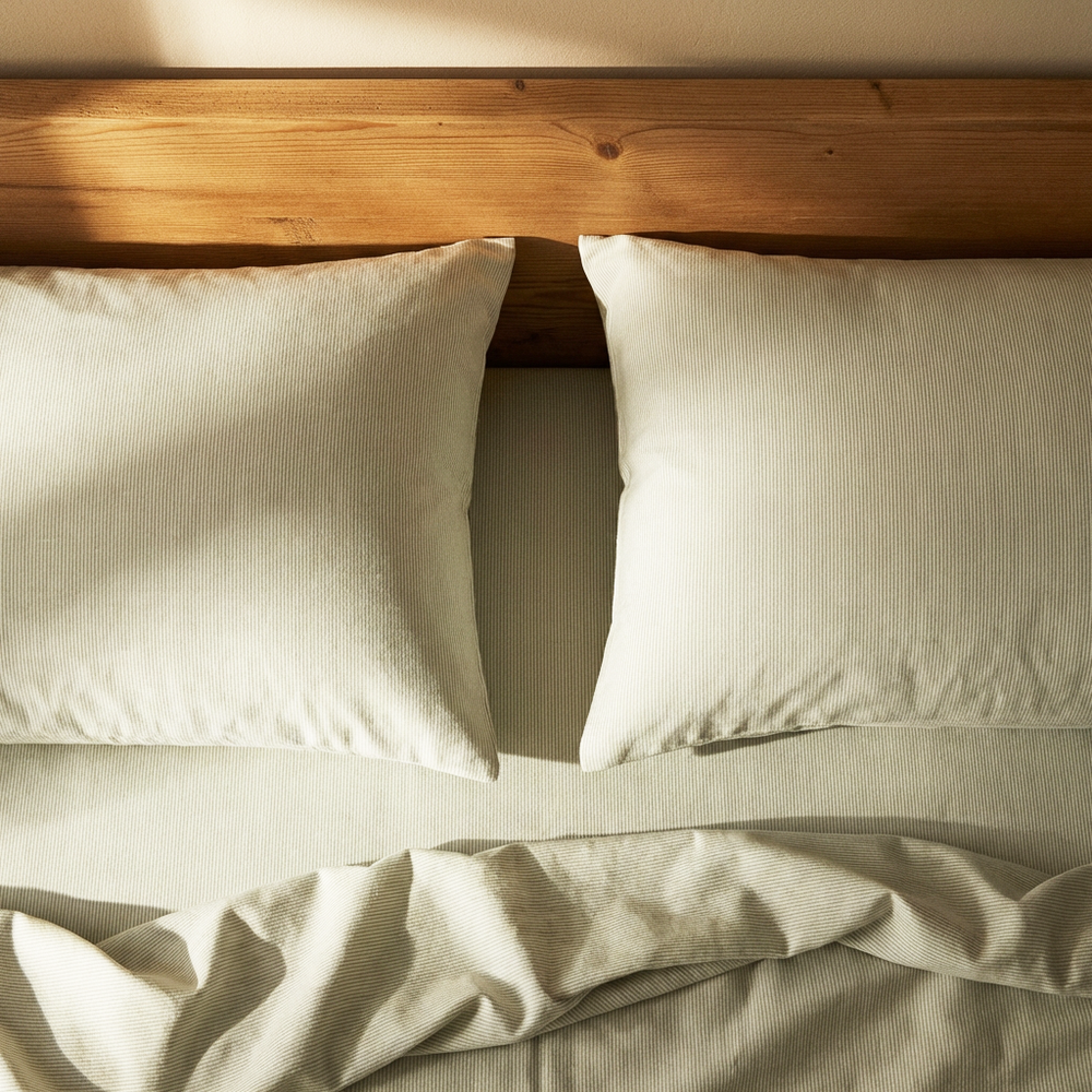Lotus Queen Microfiber Sheet Set
